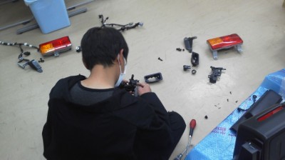 20120405192852
