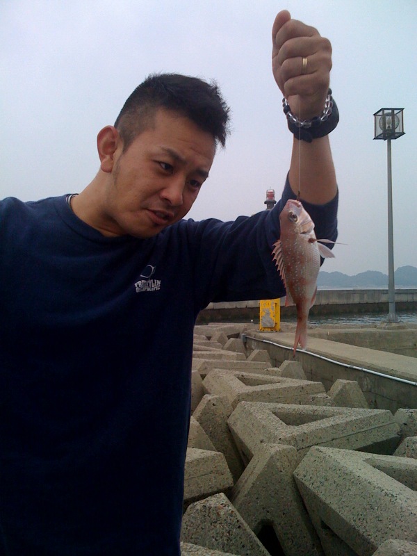 090528-i-1